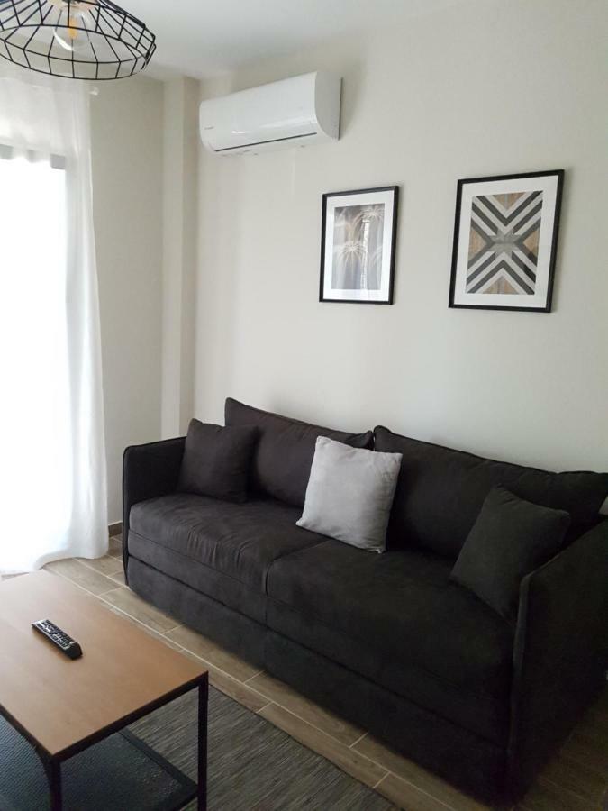 Fantastic Four Apartments Neo Epivates Exterior photo