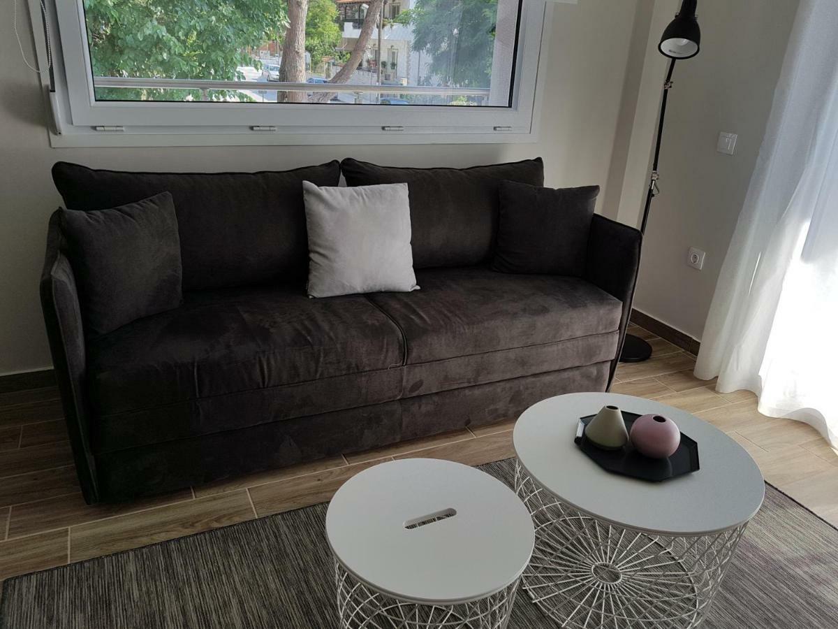 Fantastic Four Apartments Neo Epivates Exterior photo