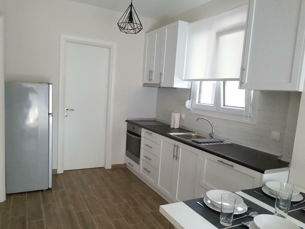 Fantastic Four Apartments Neo Epivates Exterior photo